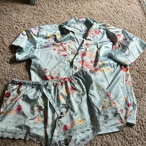 Flora Nikrooz Pajama Set